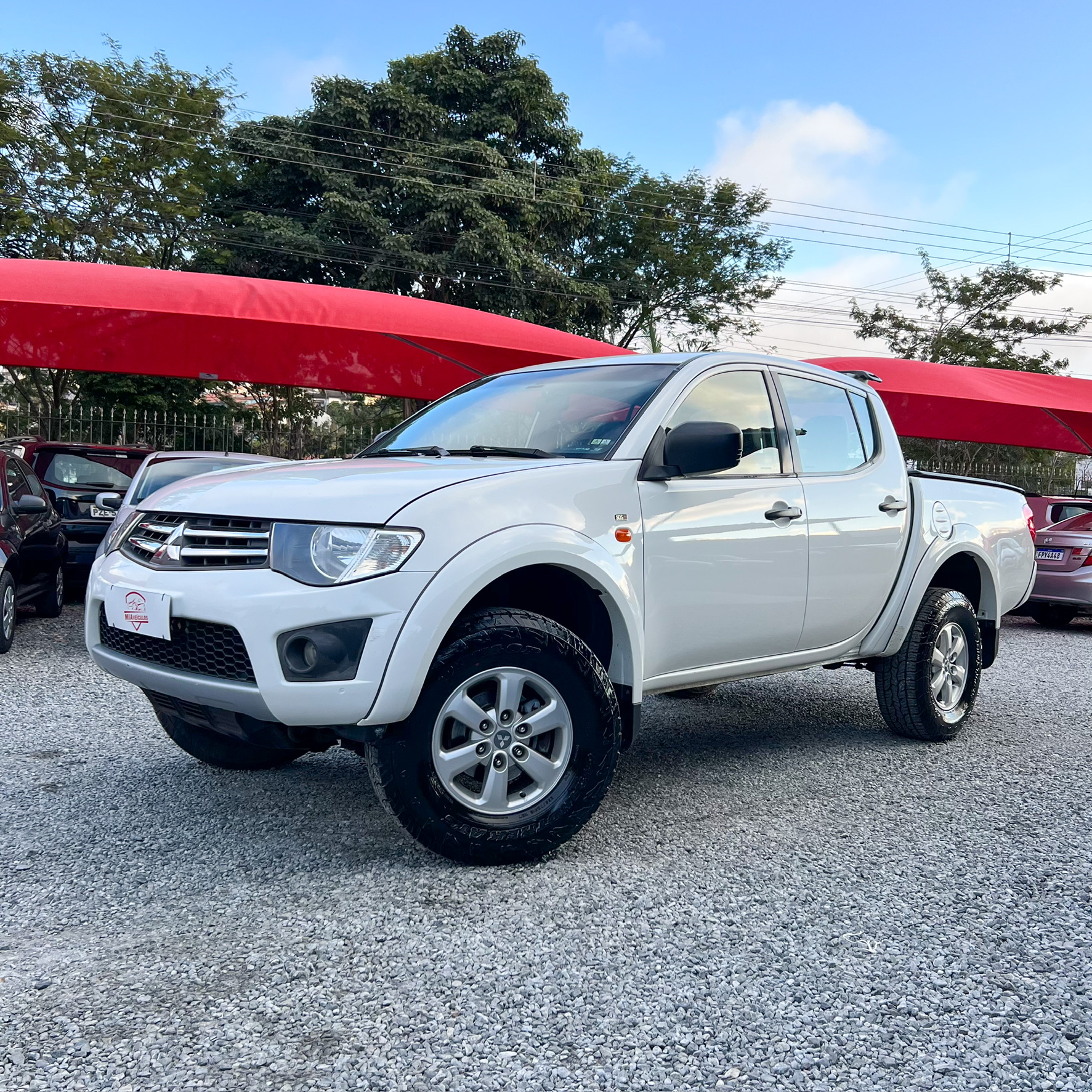 L200 Triton HLS 2.4 Flex 2015