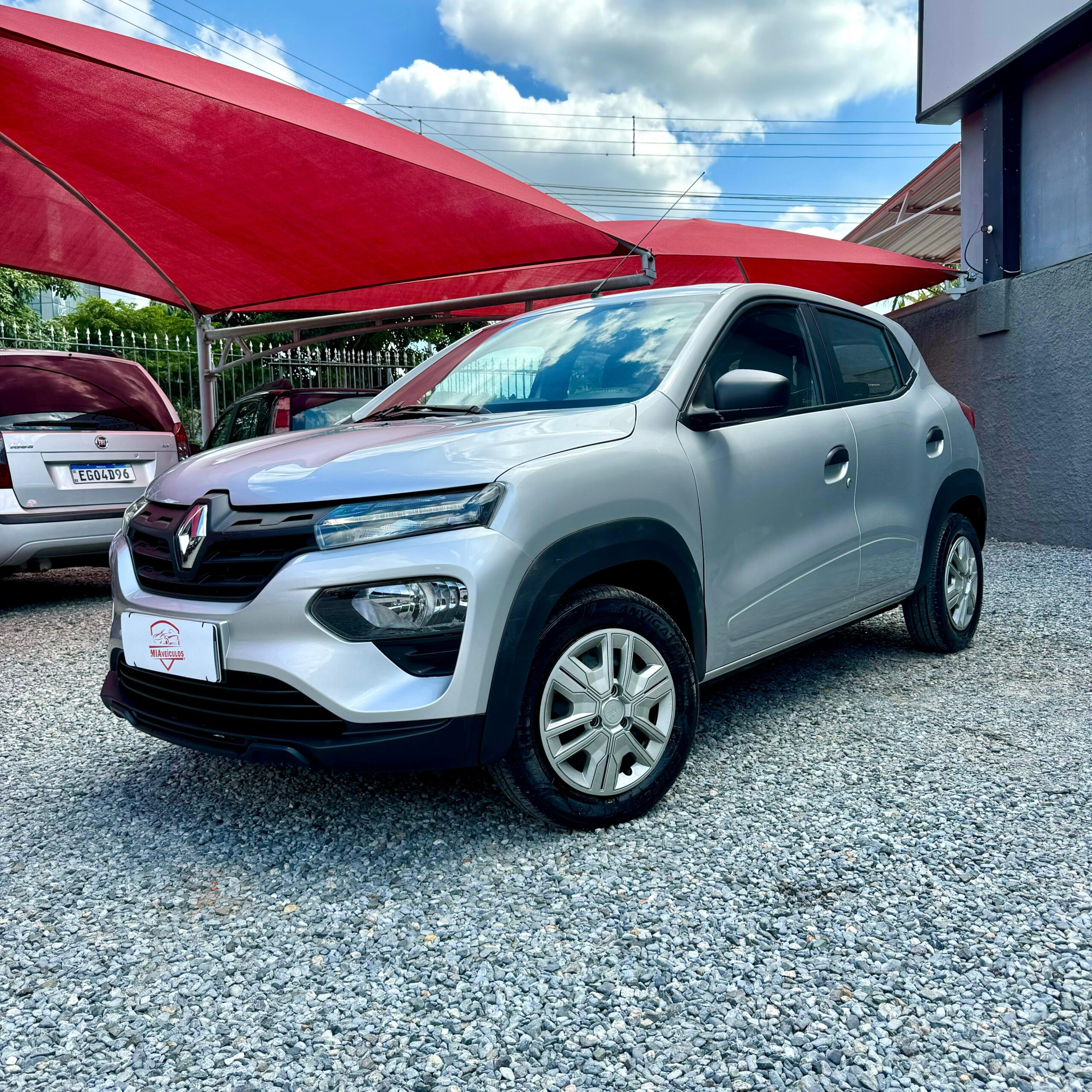 Kwid Zen 1.0 12V 2023 • 56.000km