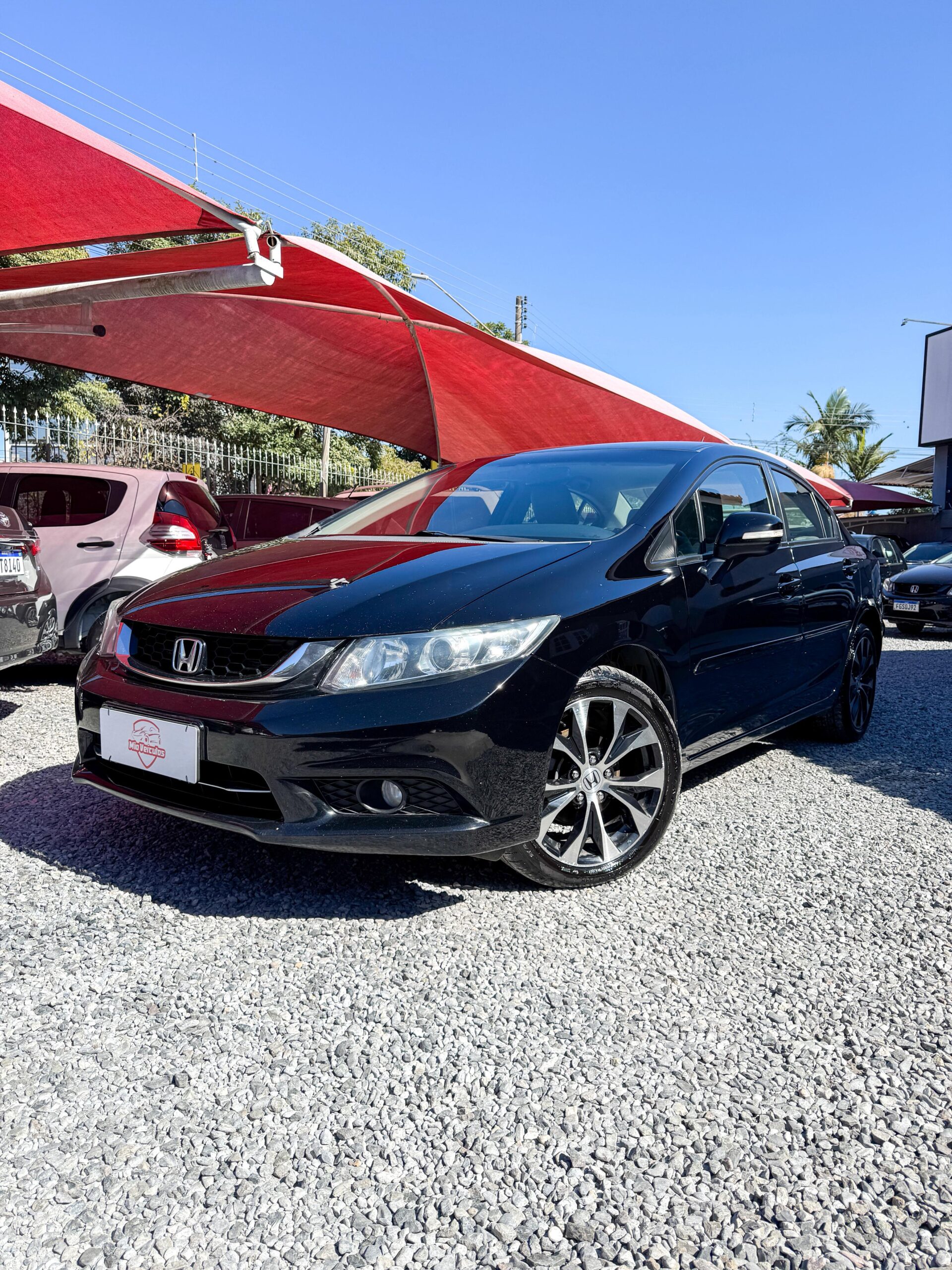 Civic LXR 2.0 AT 2015 • 213.000km