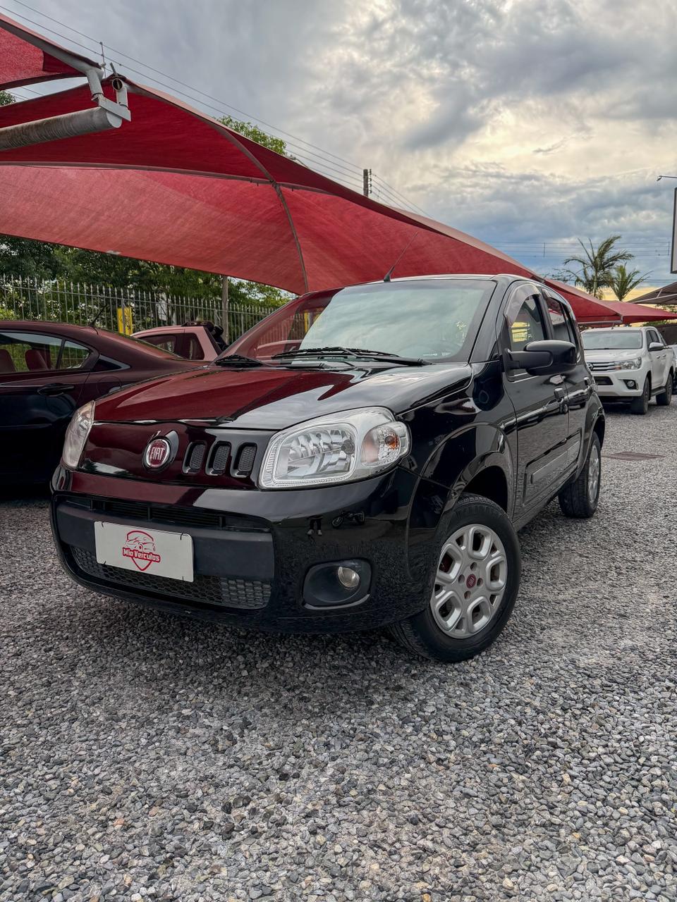 Uno Attractive 1.4 2011 • 229.000km