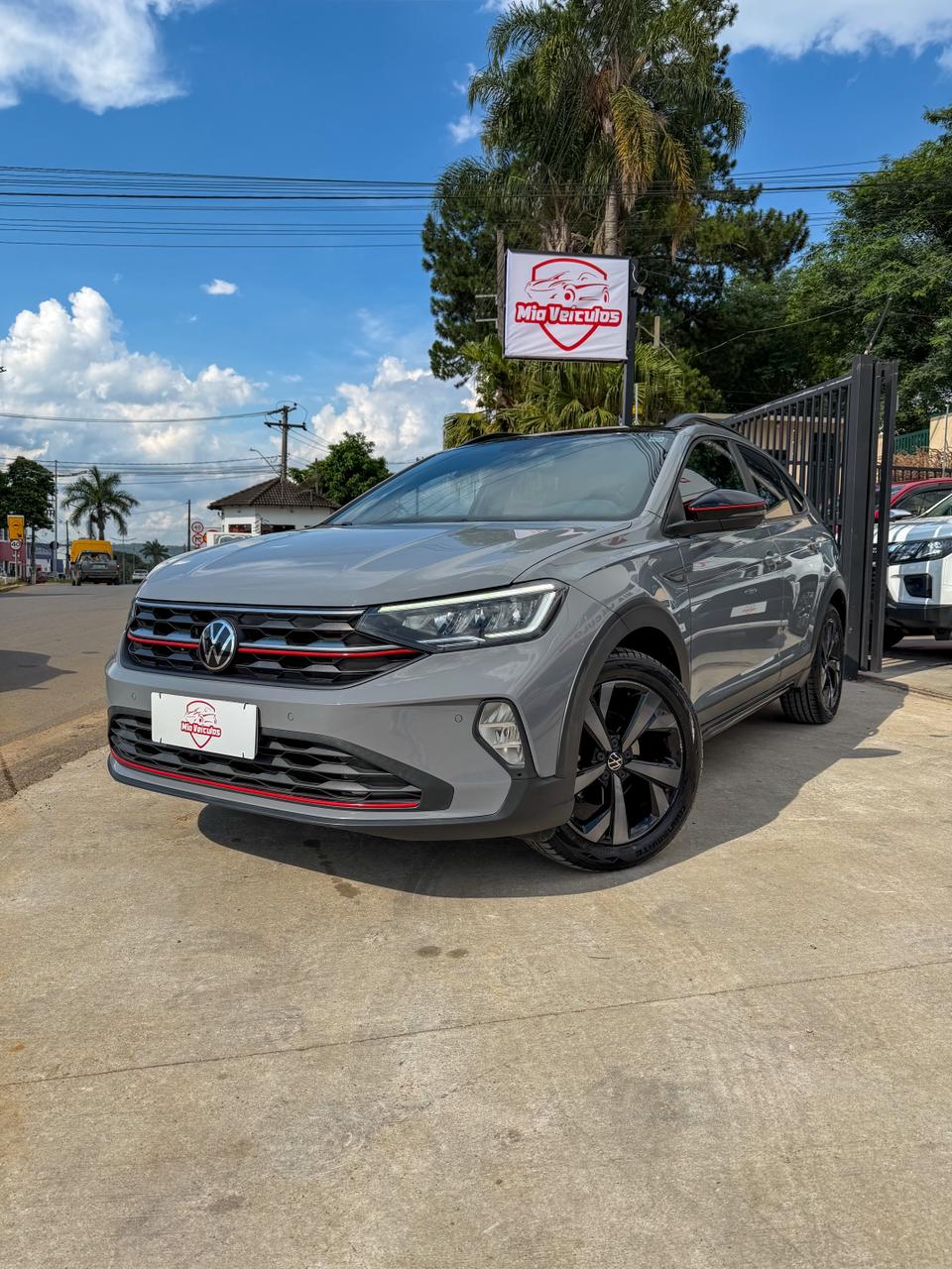 Nivus Highline 1.0 200 TSi 2022 • 72.000km