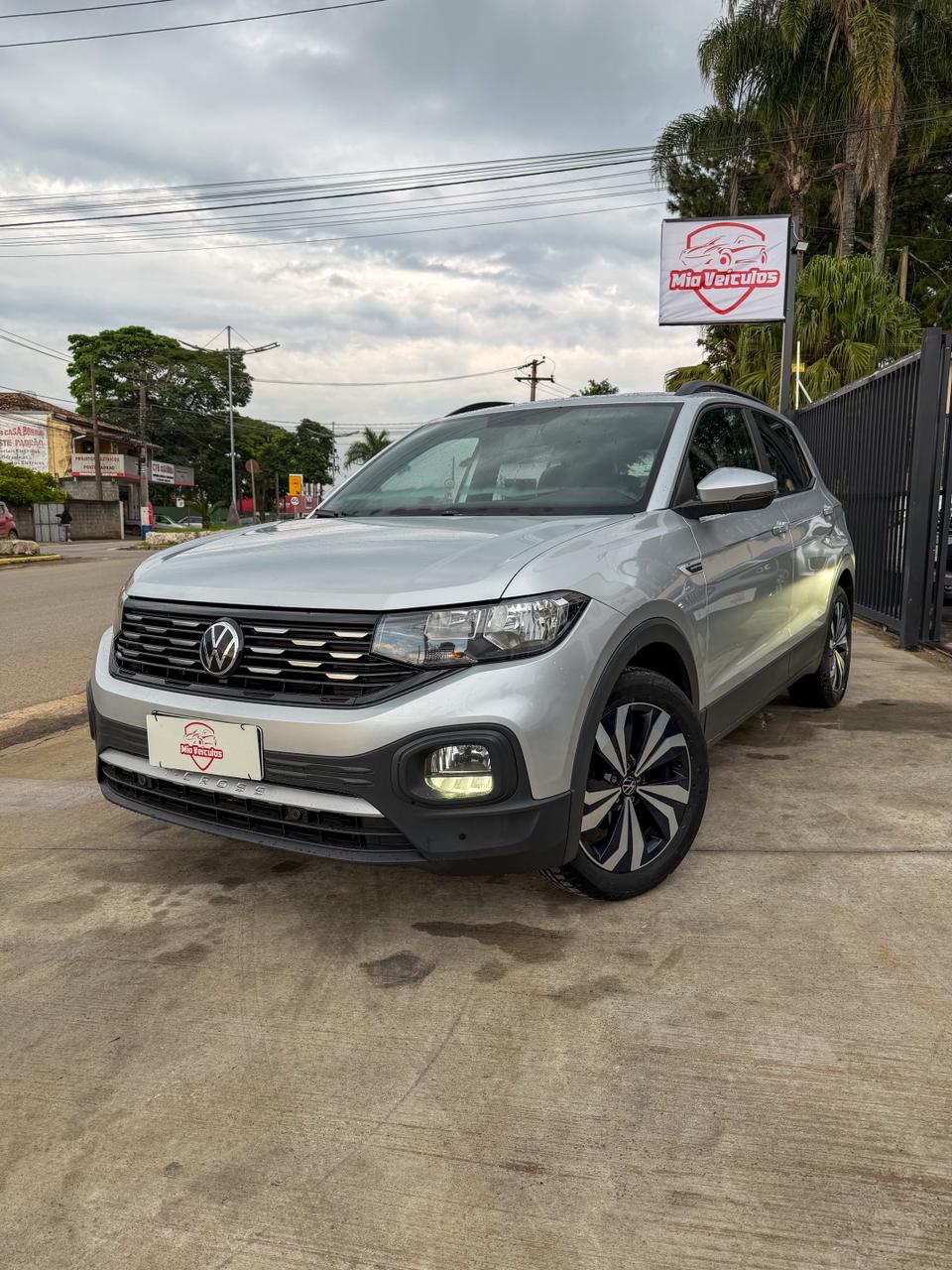 T-Cross Comfortline 1.0 200 TSi 2022 • 93.000km