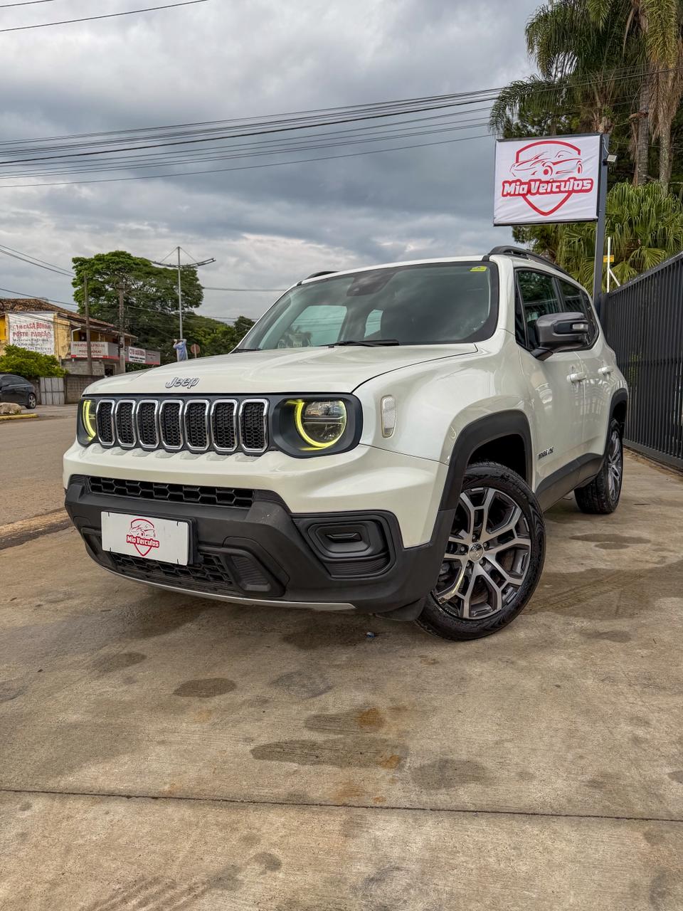 Renegade Longitude 1.3 T270 2024 • 49.000Km