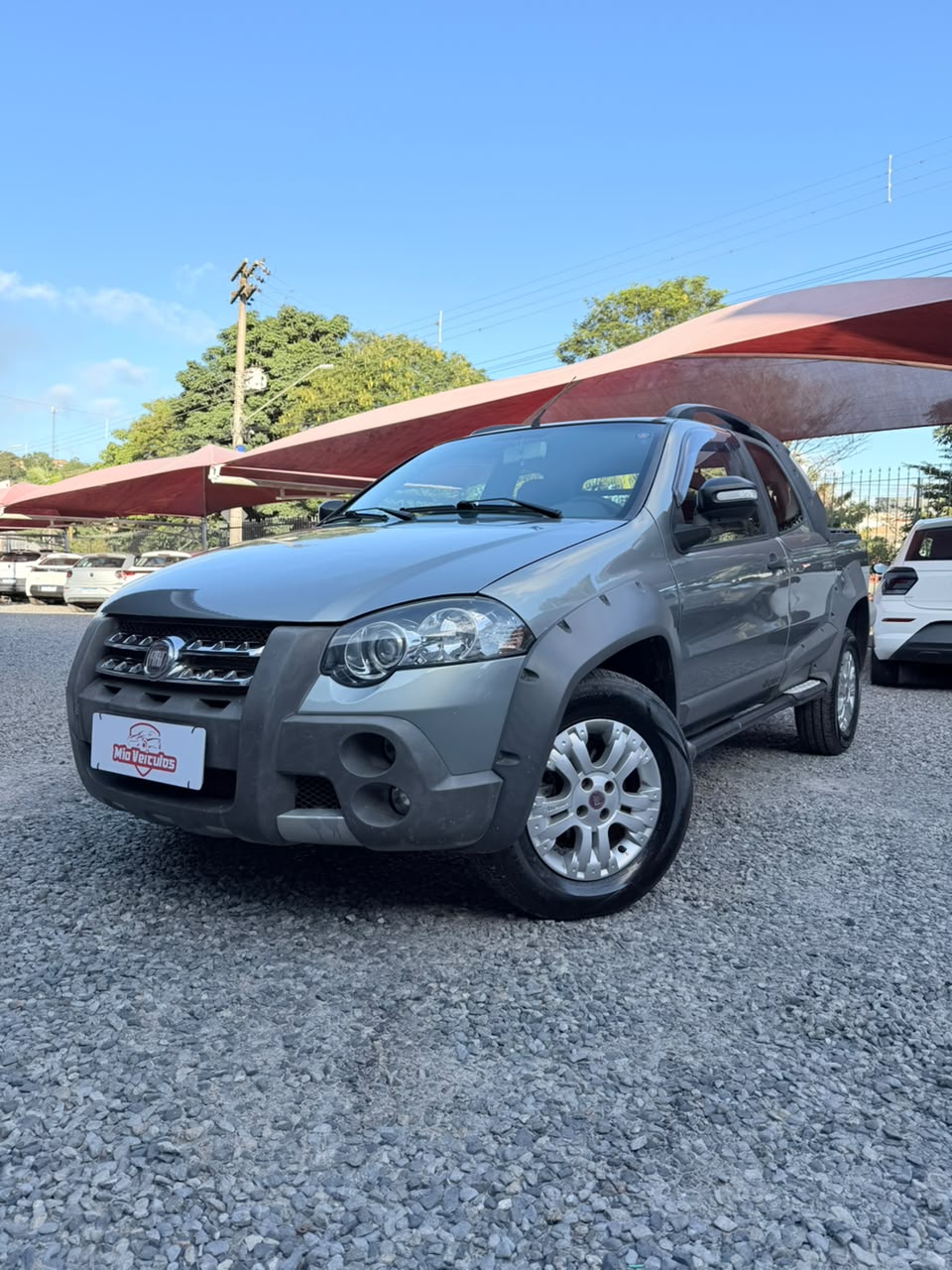 Strada Adventure 1.8 Cabine Dupla 2012 • 125.000km